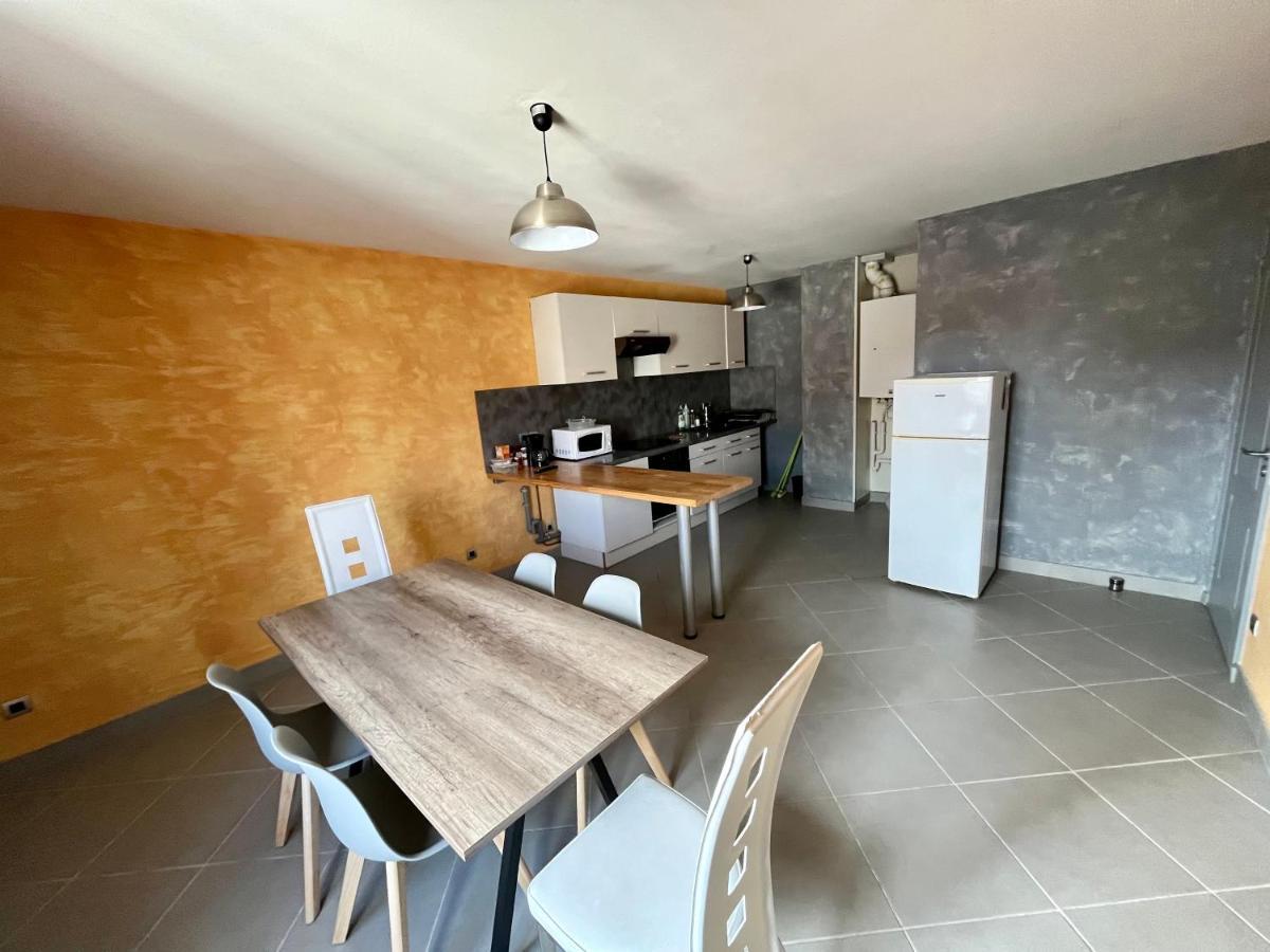 Appartement 2 Chambres - Lits King Size - Wifi - Baignoire Le Puy-en-Velay 외부 사진